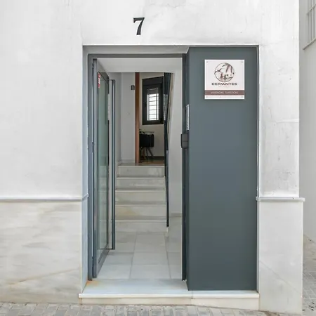Apartment Cervantes Homes No1 *